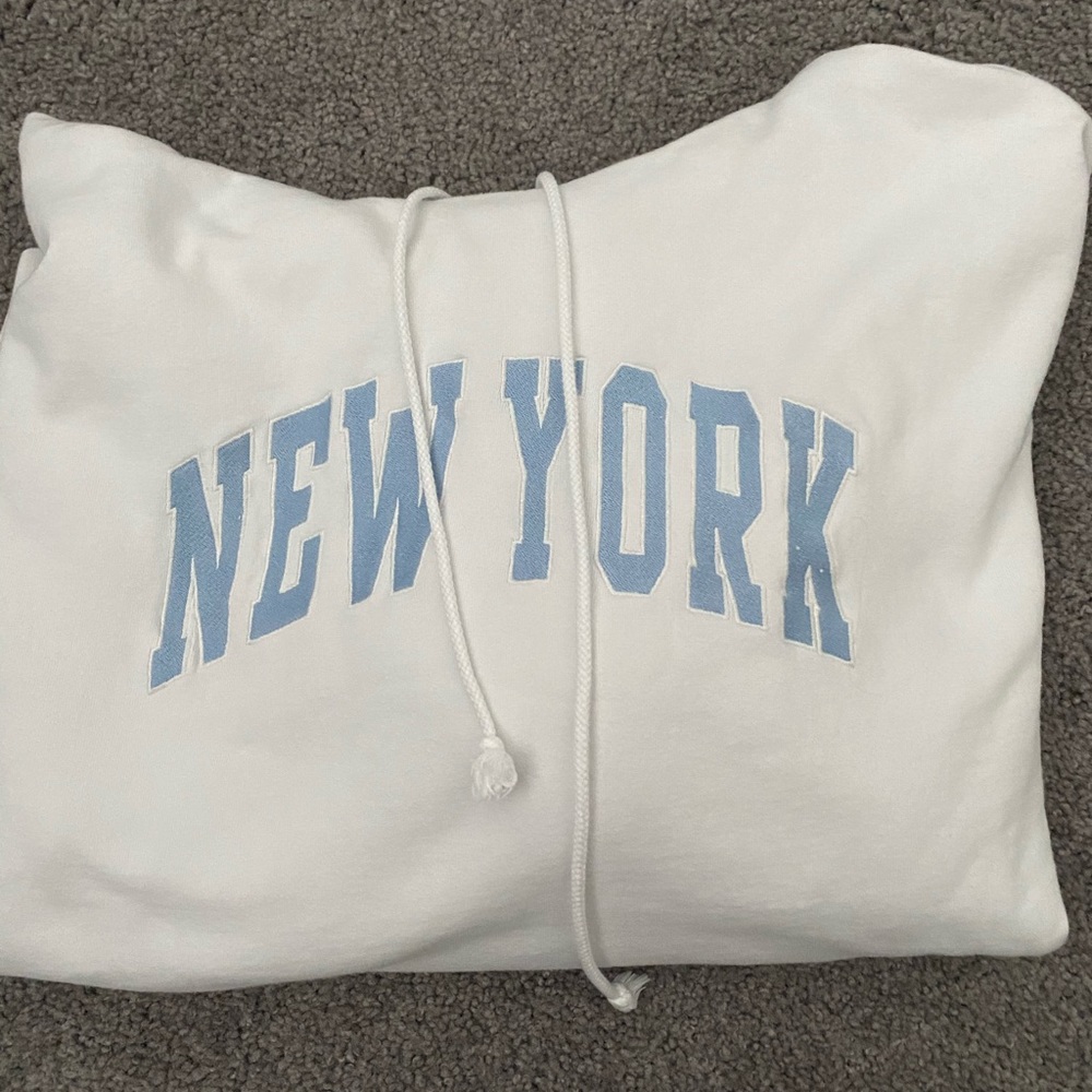 Brandy Melville sweatshirt